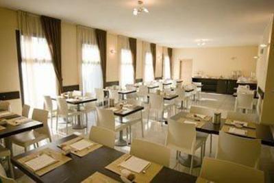 фото отеля Hotel Don Camillo