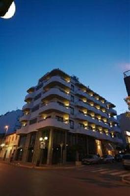 фото отеля Apartamentos Parot Ibiza