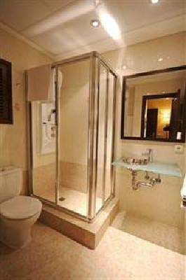 фото отеля Apartamentos Parot Ibiza