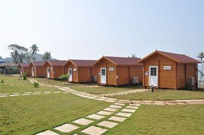 фото отеля Ozran Heights Beach Resort