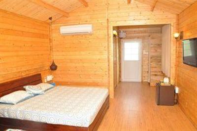 фото отеля Ozran Heights Beach Resort