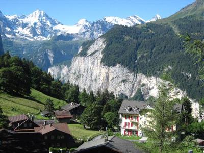 фото отеля Hotel Alpenrose Wengen