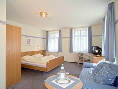 фото отеля Hotel Adler Blaubeuren