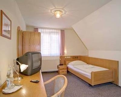 фото отеля Hotel Adler Blaubeuren