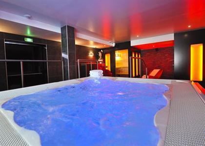 фото отеля Comfort Hotel Strasbourg Athena Spa
