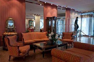 фото отеля Foxa 32 Suites
