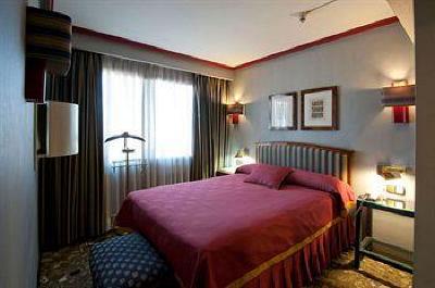 фото отеля Foxa 32 Suites
