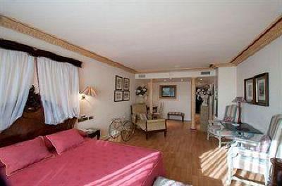 фото отеля Foxa 32 Suites