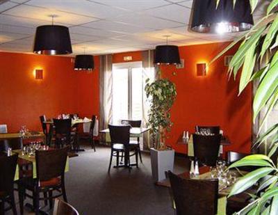 фото отеля Inter-Hotel Amarys Chateauroux