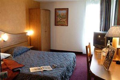 фото отеля Inter-Hotel Amarys Chateauroux