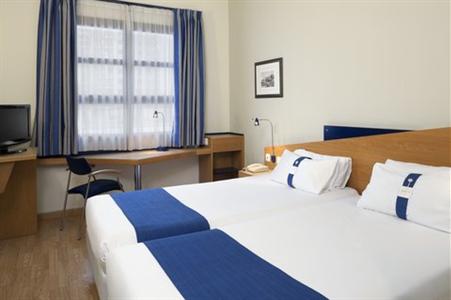 фото отеля Holiday Inn Express Valencia Ciudad Las Ciencias