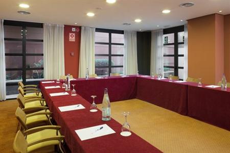фото отеля Holiday Inn Express Valencia Ciudad Las Ciencias