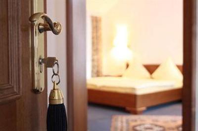 фото отеля Hotel Hirsch Kehl