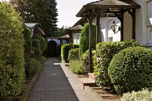 фото отеля Hotel Rosenhof Ramstein-Miesenbach