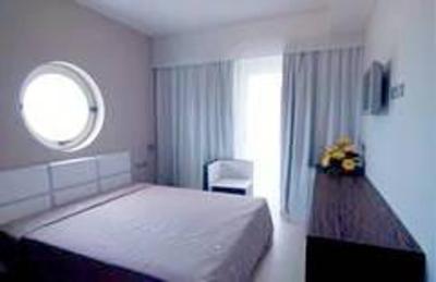 фото отеля White Hotel Vieste