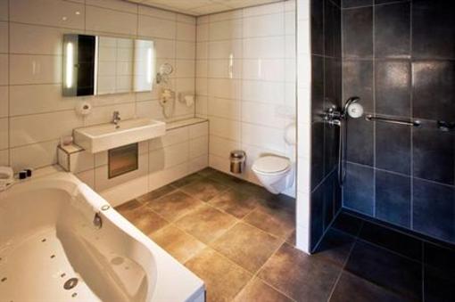 фото отеля Van Der Valk Theaterhotel Almelo