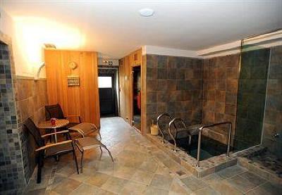 фото отеля Romantic Hotel Mlýn Karlštejn