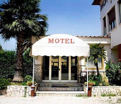 фото отеля Motel Salaria