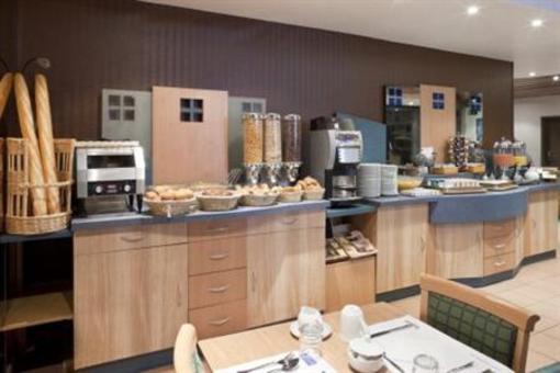 фото отеля Holiday Inn Express Brussels Airport