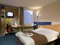 Holiday Inn Express Brussels Airport