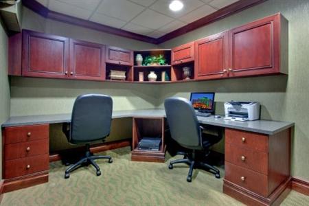 фото отеля Holiday Inn Hotel & Suites London