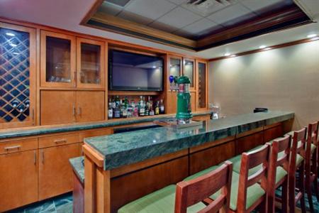 фото отеля Holiday Inn Hotel & Suites London