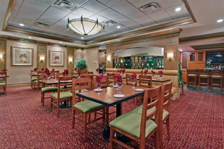 фото отеля Holiday Inn Hotel & Suites London