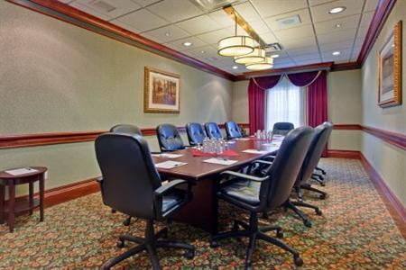 фото отеля Holiday Inn Hotel & Suites London