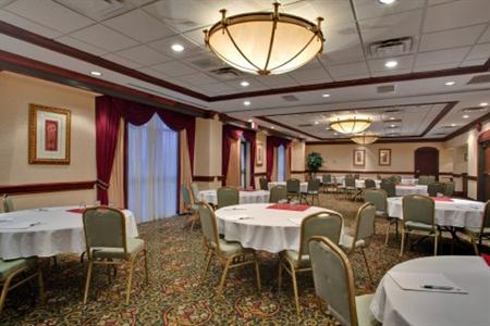 фото отеля Holiday Inn Hotel & Suites London