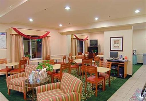 фото отеля Fairfield Inn & Suites Medford