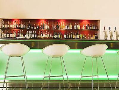 фото отеля Novotel Paris Est