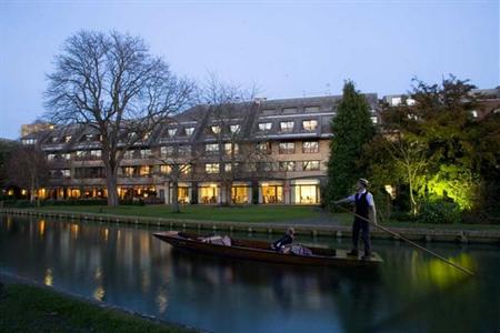 фото отеля Doubletree by Hilton Cambridge