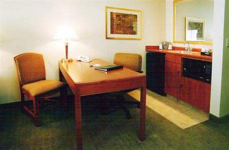 фото отеля Hampton Inn & Suites by Hilton Windsor