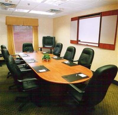 фото отеля Hampton Inn & Suites by Hilton Windsor