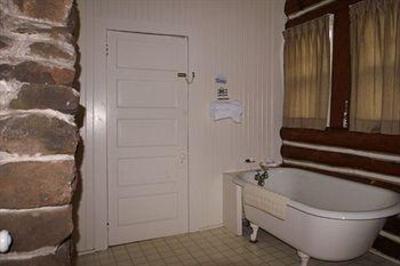 фото отеля Pictou Lodge Beachfront Resort