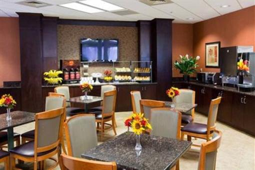 фото отеля Comfort Suites Raleigh Durham Airport/RTP