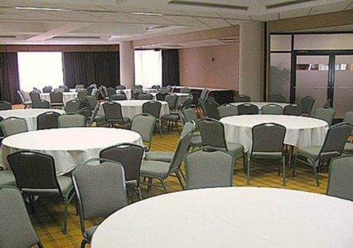 фото отеля Comfort Suites Raleigh Durham Airport/RTP