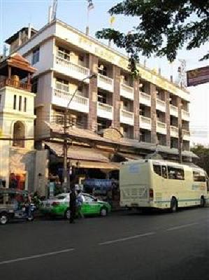фото отеля Sawasdee Khaosan Inn