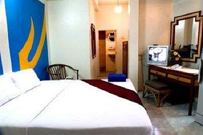 фото отеля Sawasdee Khaosan Inn
