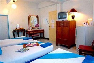 фото отеля Sawasdee Khaosan Inn