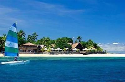 фото отеля Castaway Island Resort