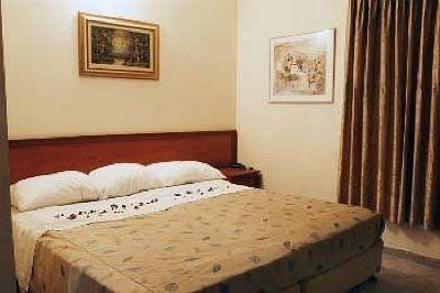 фото отеля Arlozorov Hotel