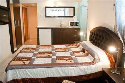 фото отеля Arlozorov Hotel