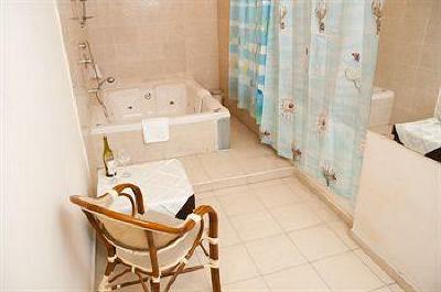 фото отеля Arlozorov Hotel