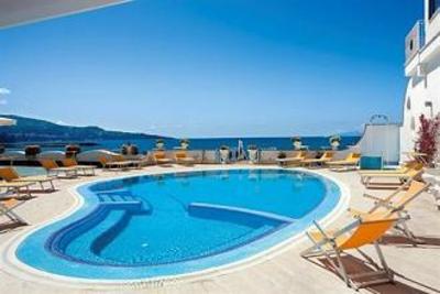 фото отеля Mar Hotel Alimuri