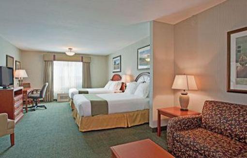 фото отеля Holiday Inn Express and Suites Medicine Hat