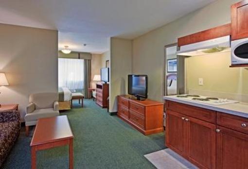 фото отеля Holiday Inn Express and Suites Medicine Hat