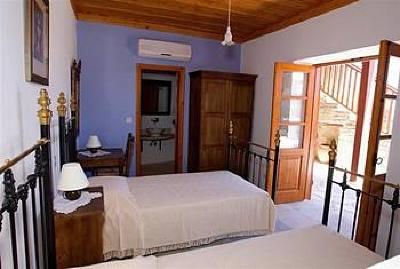 фото отеля Eveleos Country House Tochni