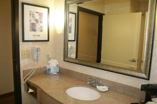 фото отеля Hampton Inn & Suites Spartanburg-I-26-Westgate Mall