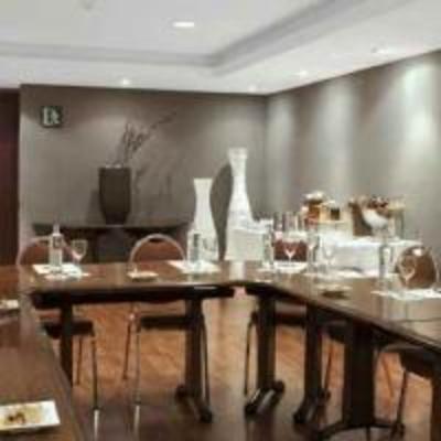фото отеля Aparthotel Mariano Cubi
